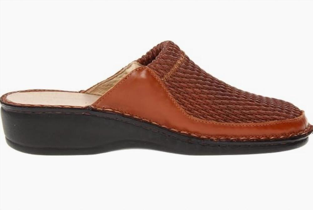 NEW LAPLUME women's flex sandal in brown